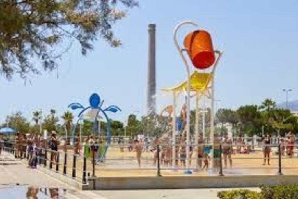 Vacaciones En Malaga Playa Misericordia, Cerca Aeropuerto Екстериор снимка